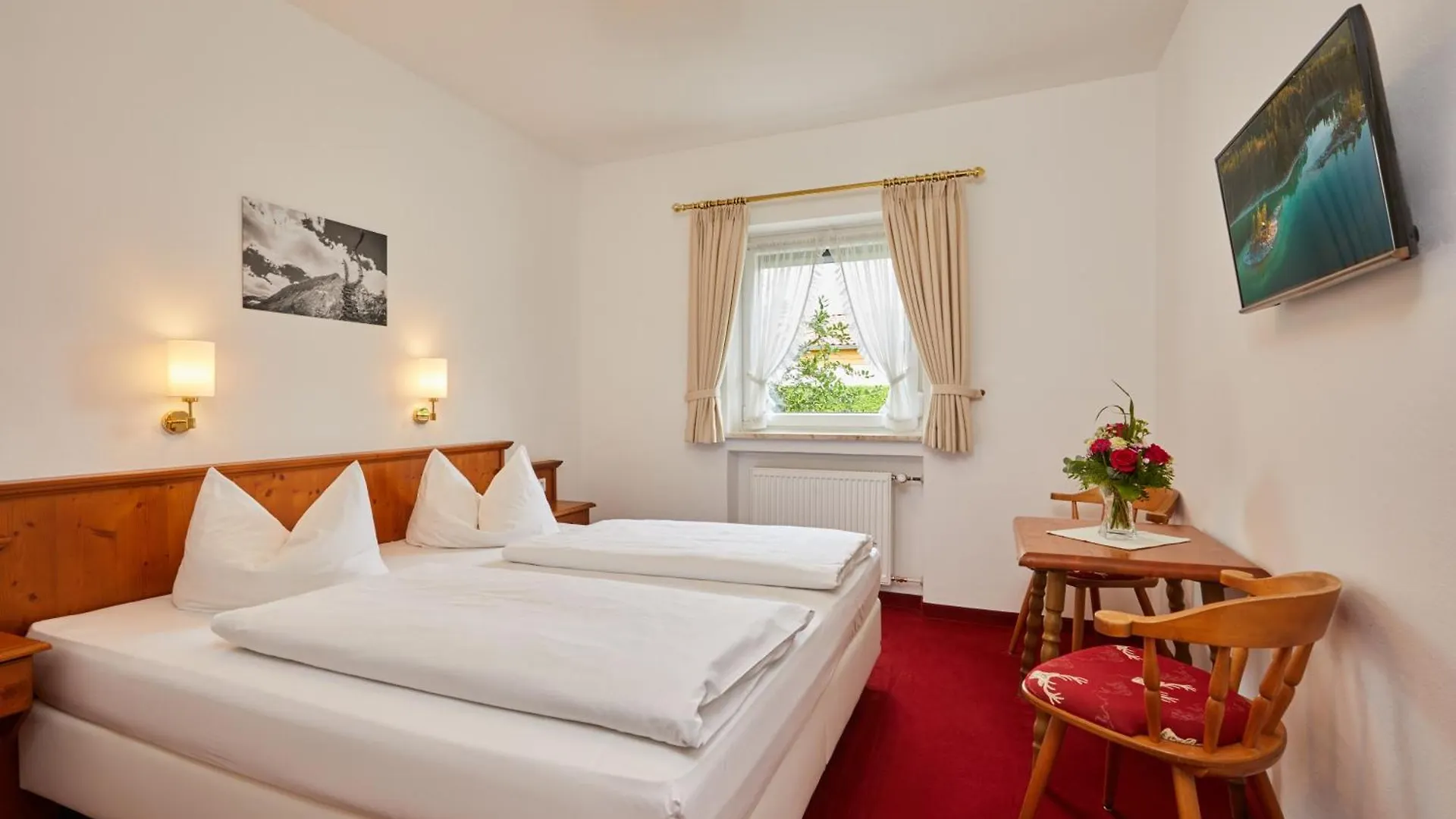 Hotel Garni Zugspitz Farchant 3*,  Germany